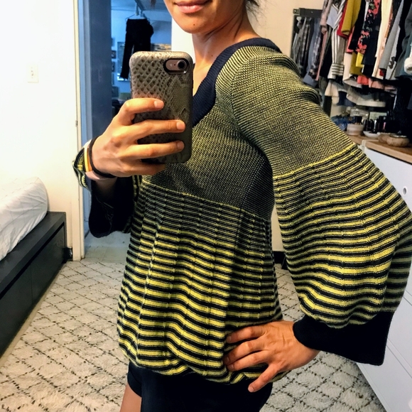 Free People Navy Combo Boho Puff Sleeve Knit M - Picture 5 of 8